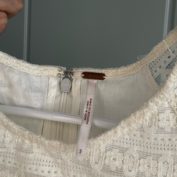 Free People White Lace Dress size 2 - Picture 5 of 5